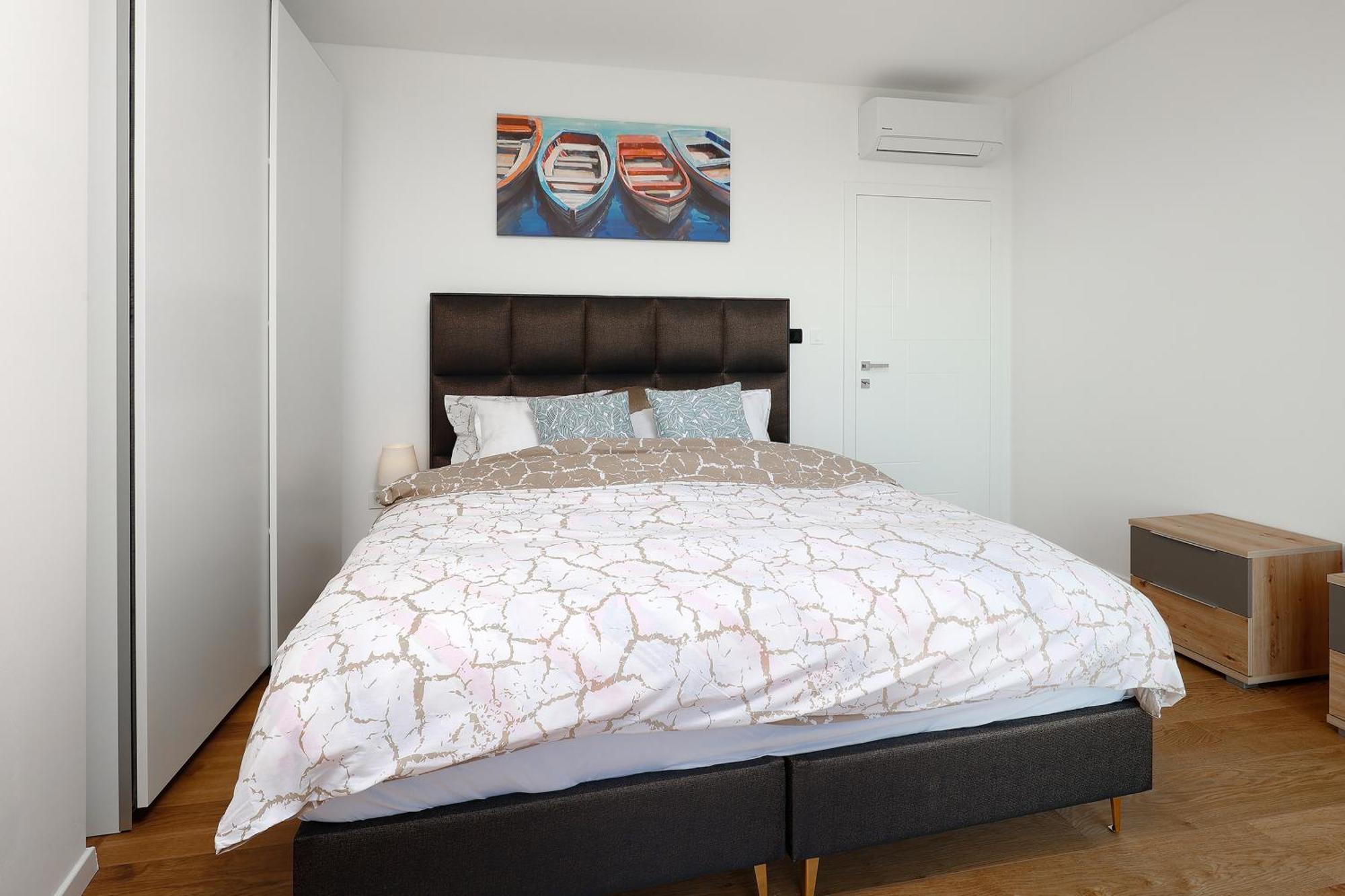 Apartment Anni-Free Parking&Evcharger-24H Self Check-In Opric 外观 照片